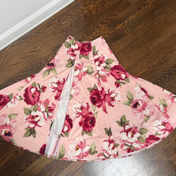 Beautiful Floral Long Skirt by West Coast Couture - Picture 1 of 9